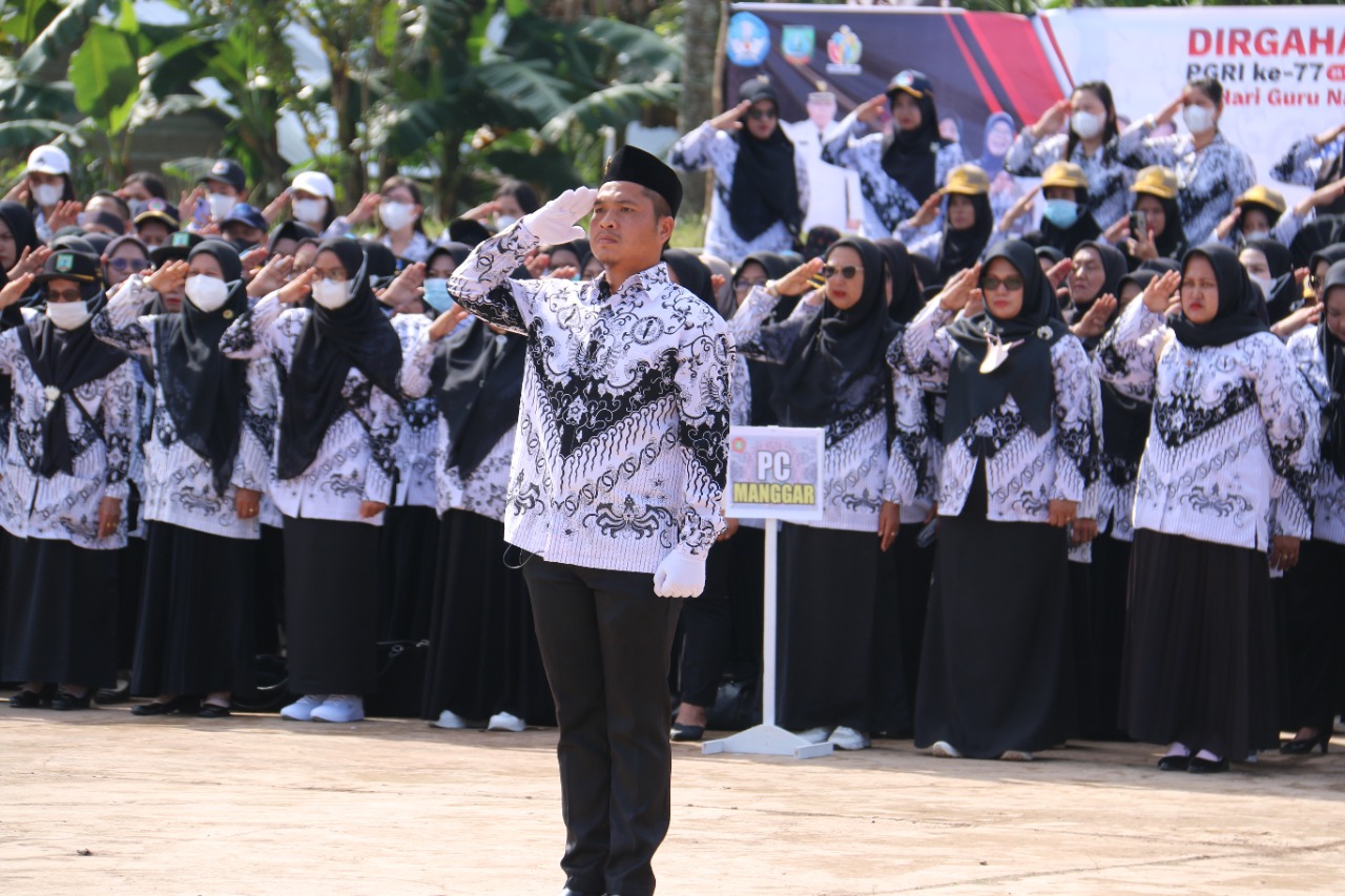 Kegiatan PGRI Kalbar - Persatuan Guru Republik Indonesia Cabang Kalbar