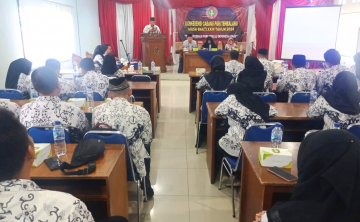 Rapat Besar PGRI Kalbar - Persatuan Guru Republik Indonesia Cabang Kalbar